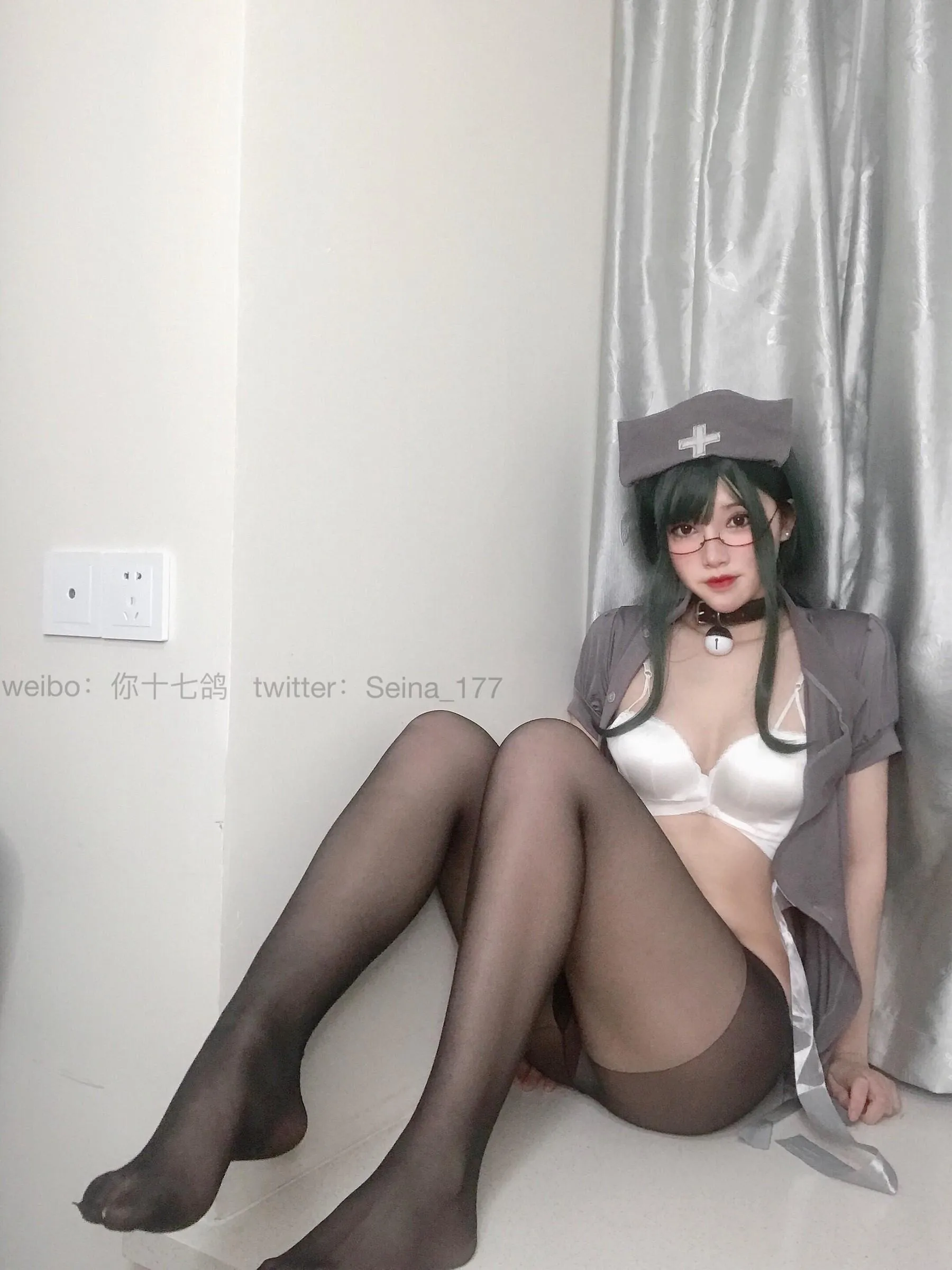 你十七鸽 – NO.04 灰色护士 [146P]插图6